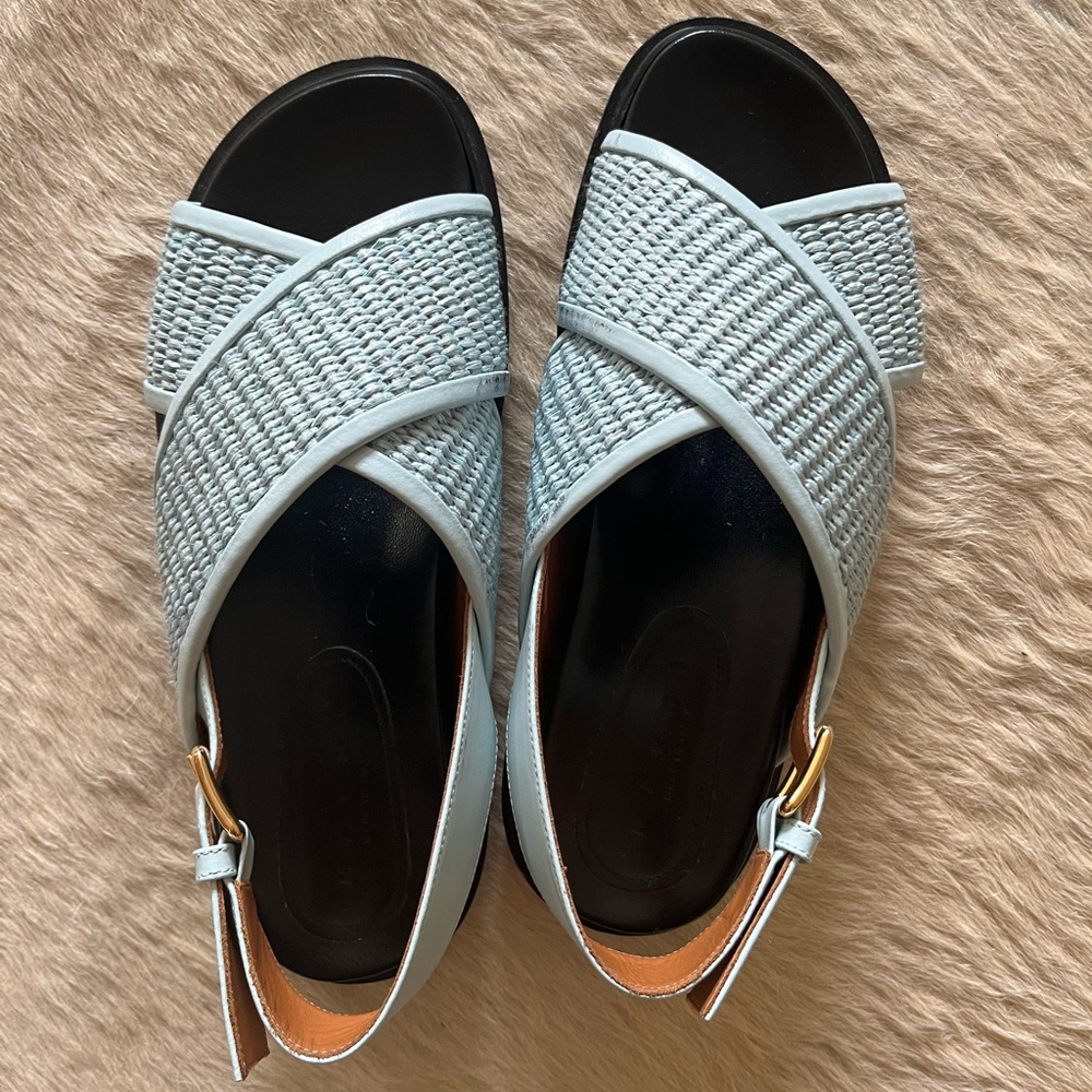 Marni Fussbett Sandals